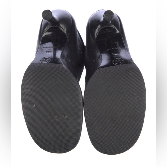 Chanel Black Ankle Boots Heels 38.5 Booties CC Interlocking Logo Leather Vintage - Picture 4 of 4